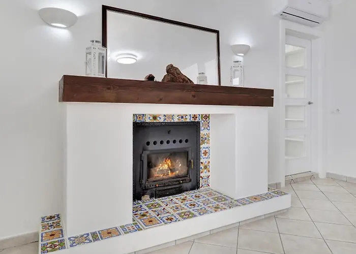 Hermosa Y Amplia Casa Con Piscina Y Garage *