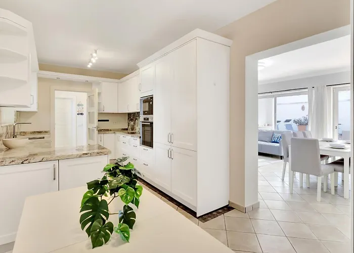 Hermosa Y Amplia Casa Con Piscina Y Garage 펜션